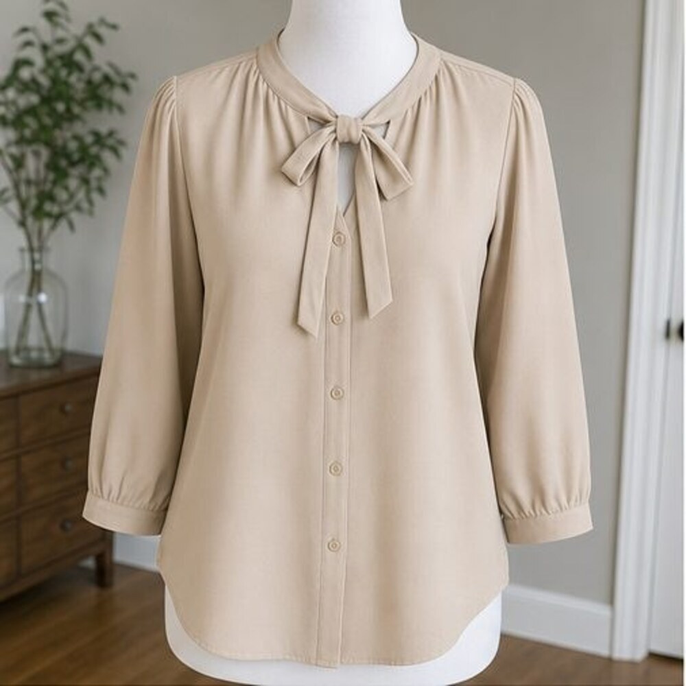 Sand V Neck Top